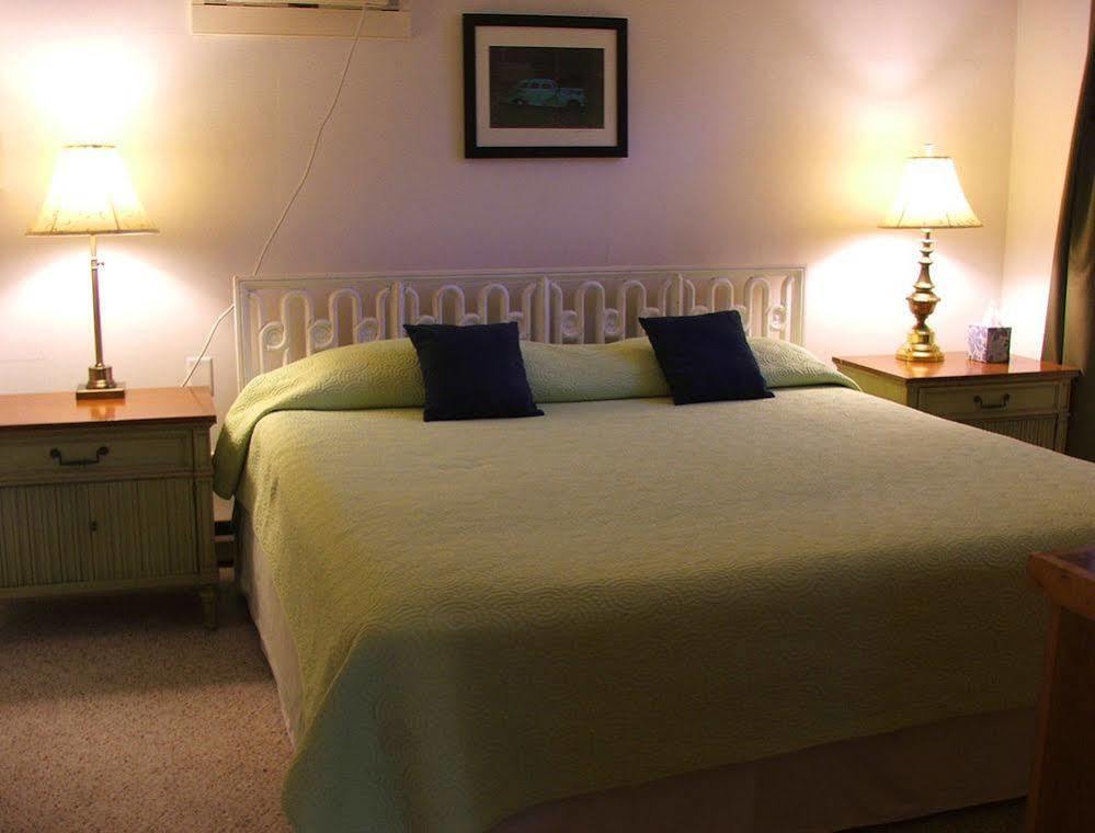 Inn At Charlotte B&B Burlington Zewnętrze zdjęcie