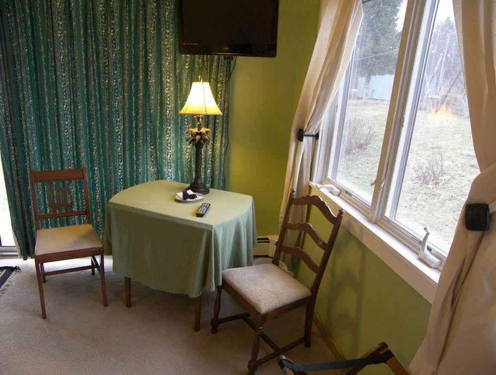 Inn At Charlotte B&B Burlington Zewnętrze zdjęcie