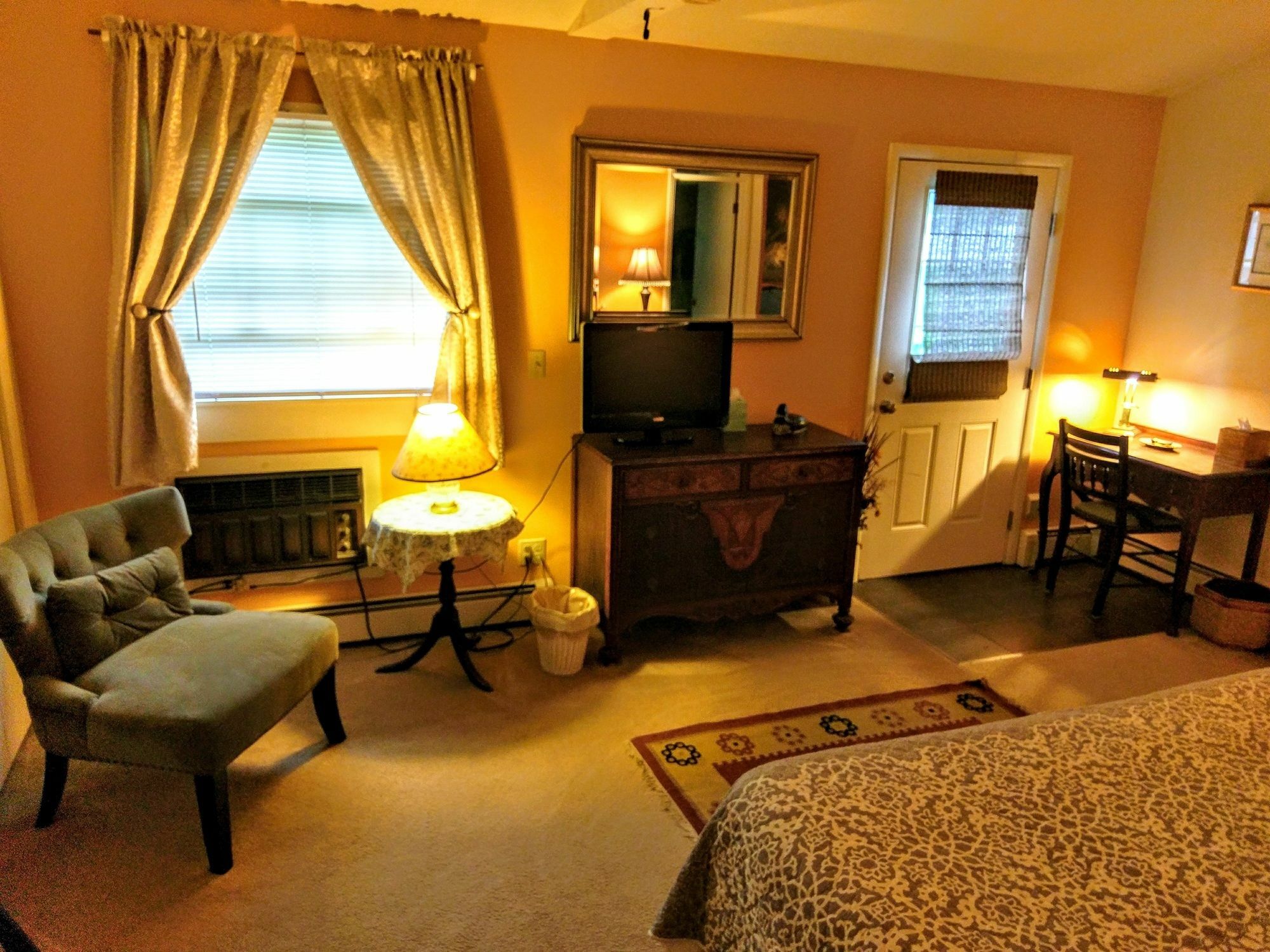 Inn At Charlotte B&B Burlington Zewnętrze zdjęcie
